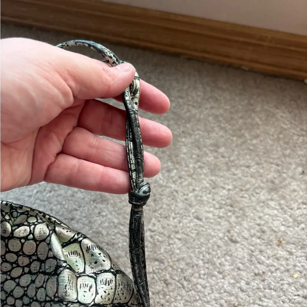 Vintage 90s Metallic Patchwork Quilted Shoulder Bag – Retro Vegan Bronze Gold - Image 11