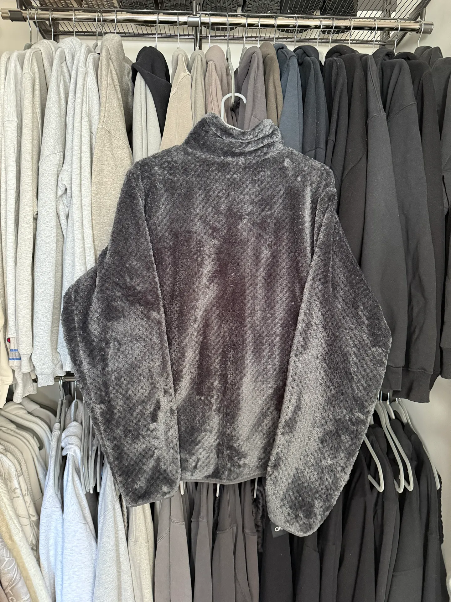 Oregon Timberline Half Zip - Image 2