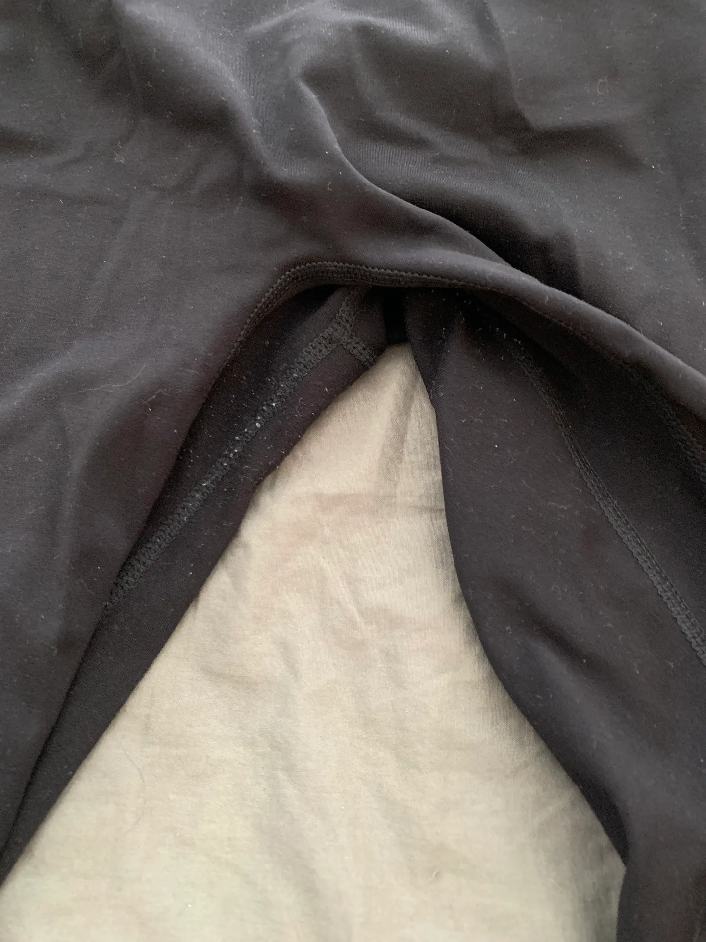 Fabletics High-Waisted PowerHold Leggings With Pockets - Image 4