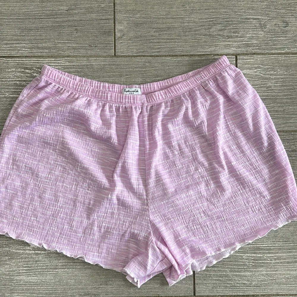 Splendid 2 Piece Super Soft Cami and Shorts Pajama Set New! - Image 5