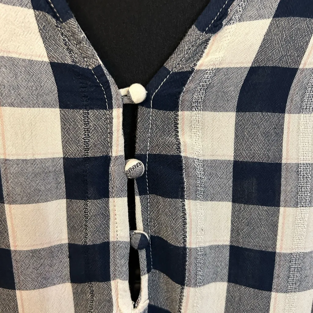 American Eagle ruffle bottom top - Image 3