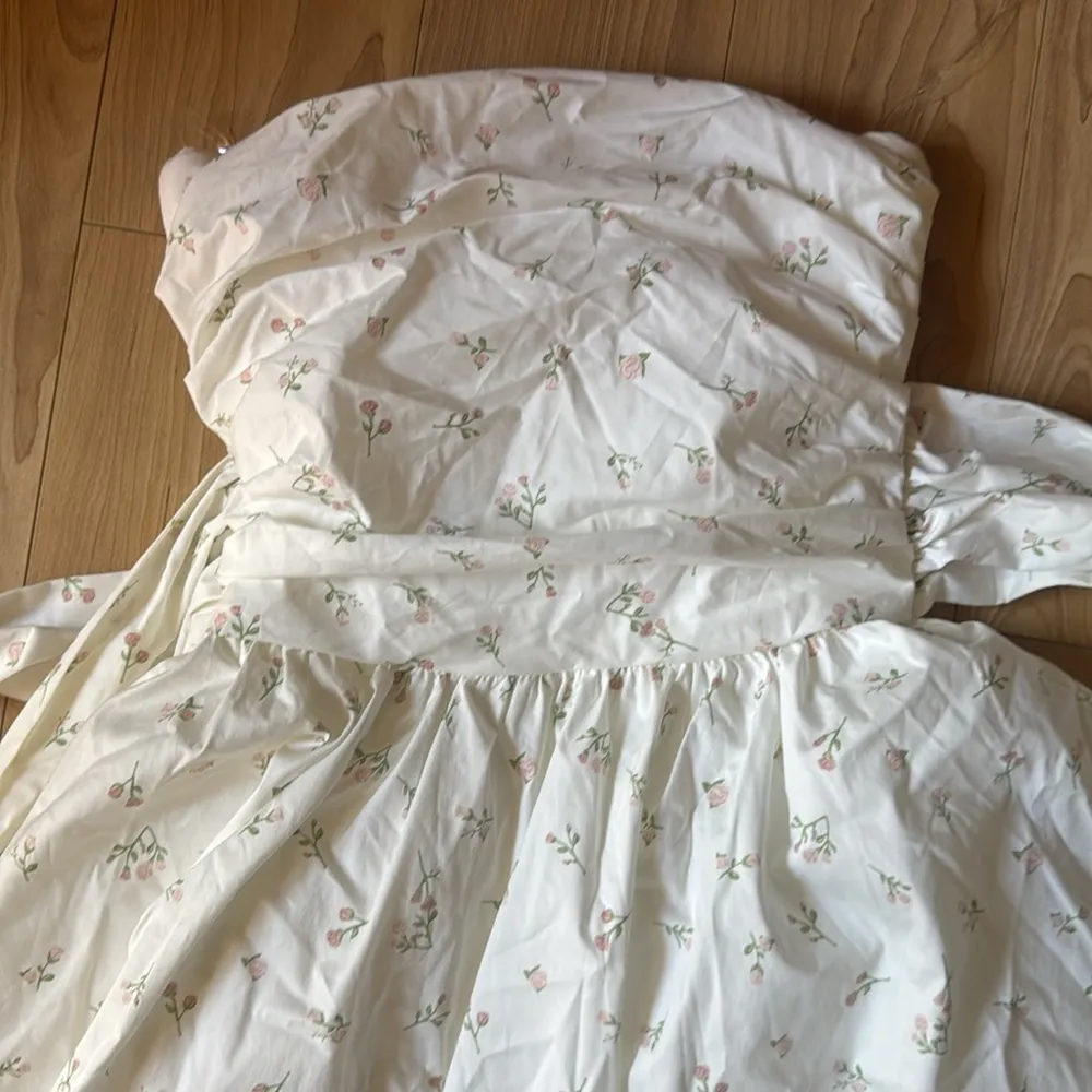 Floral White Dress - Image 2