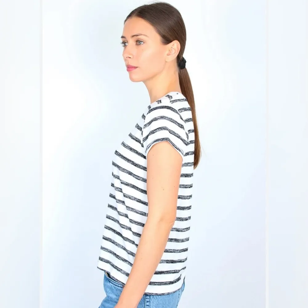 NWOT Rag & Bone The Knit Stripe Tee in Grey - Image 3