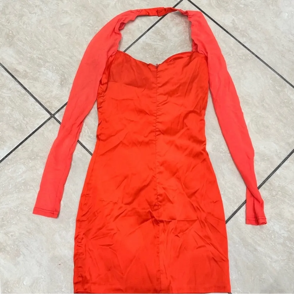 Oh Polly Meshin' With You' Long Sleeve Satin Mini Dress in Coral - Image 6