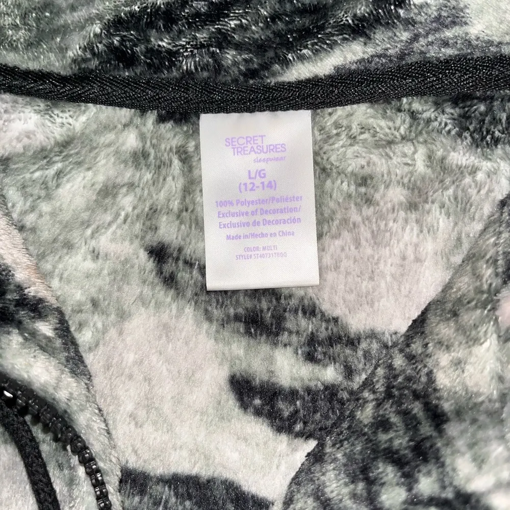 Secret Treasures Camo Fleece - Image 7