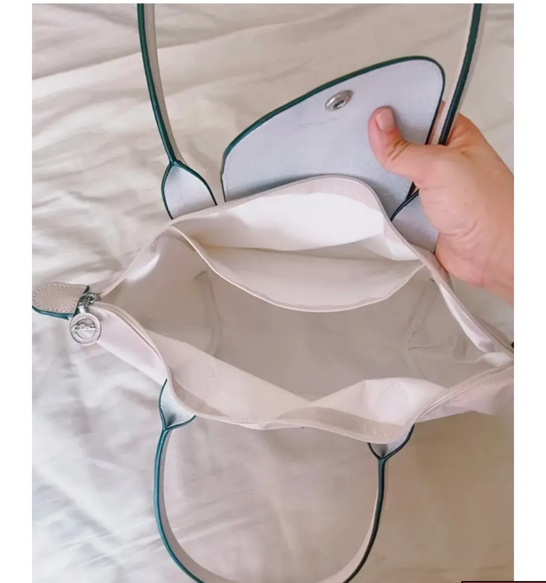 Medium Le Pliage Tote White Color - Image 7