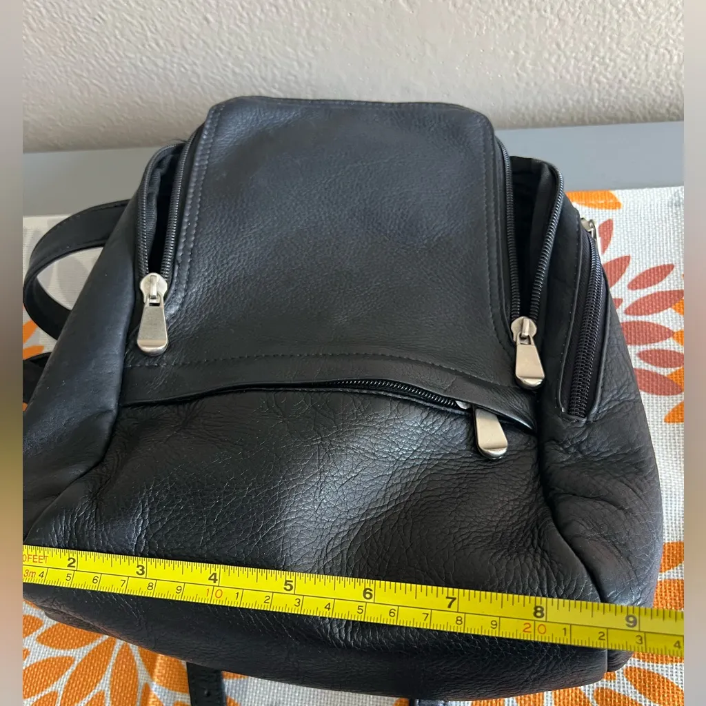 Le Donne Black Soft Leather Backpack - Image 6