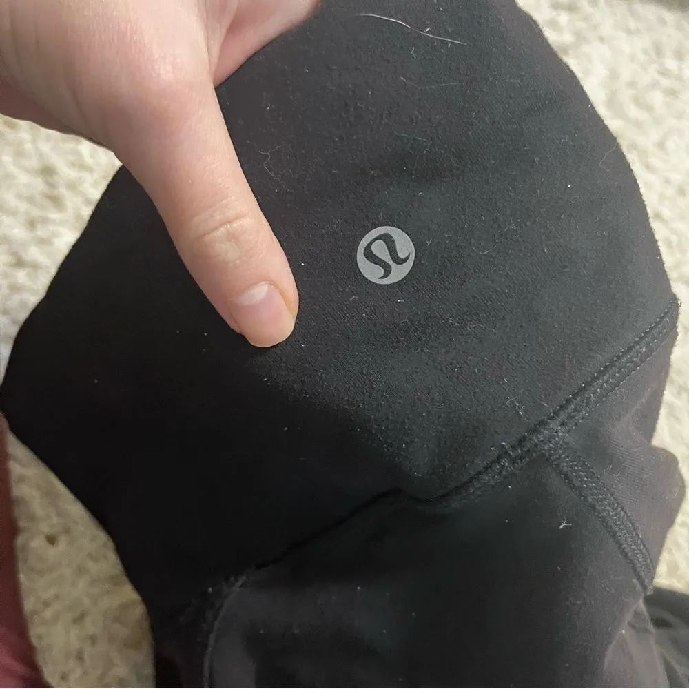 lululemon black wunder under 25" mesh sides size 8 - Image 3