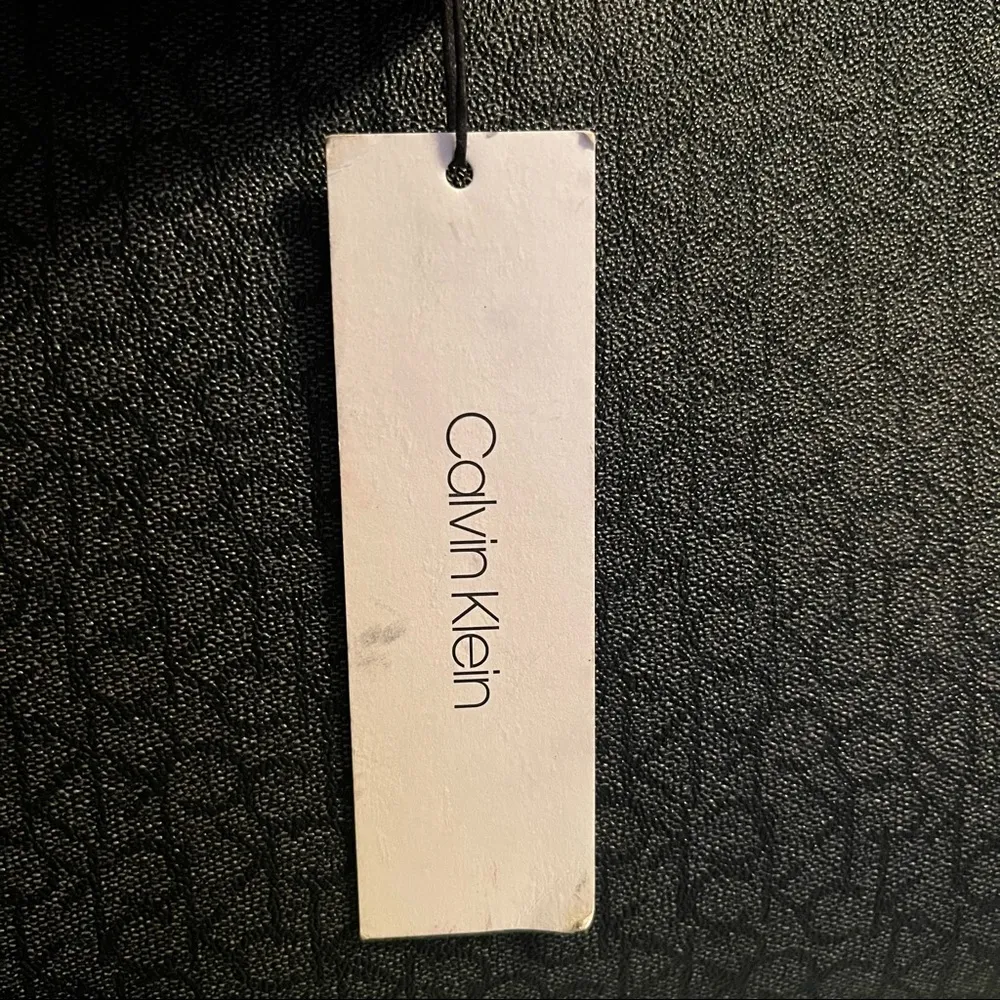 NWT Black and Silver Calvin Klein Purse - Image 9