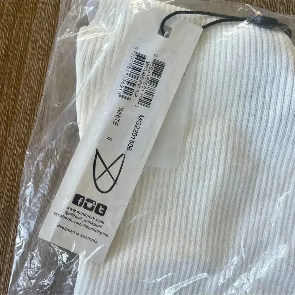 MINKPINK Maitland Knit Halter Top NWT S - Image 7