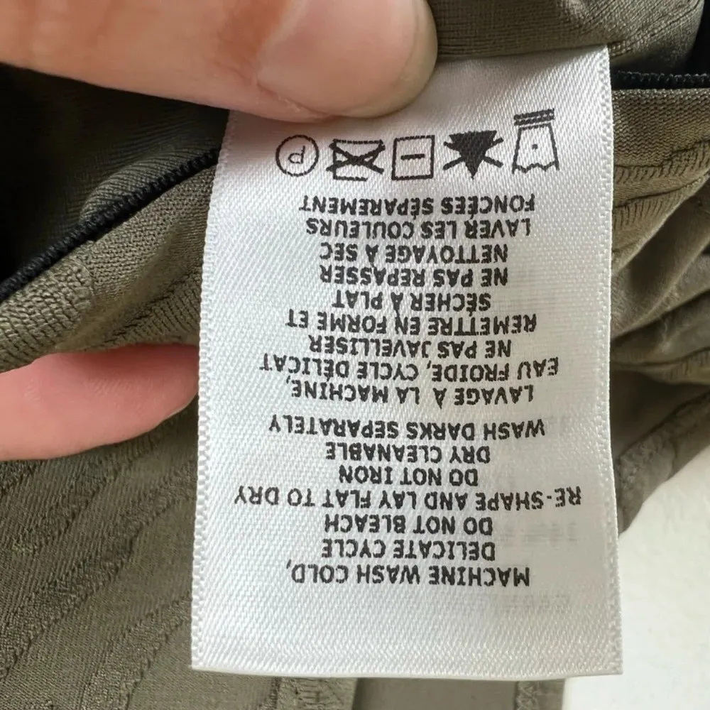 Twenty Montreal Bali Tiger 3D Women's Sports Bra Olive Green Crop Athletic Small - Image 7