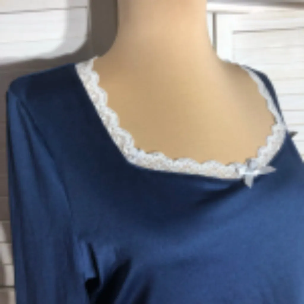 Forever 21 Long Sleeve T-Shirt Lace Trim Bow Detailed Square Neckline Blue sz M - Image 5
