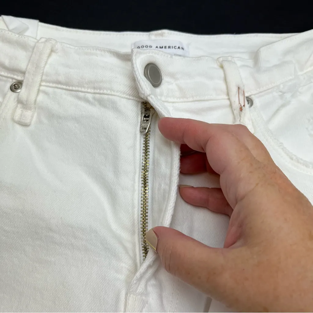 Good American Shorts‎ Good 90s Womens Size 14 / 32 White Denim Distressed NEW - Image 10