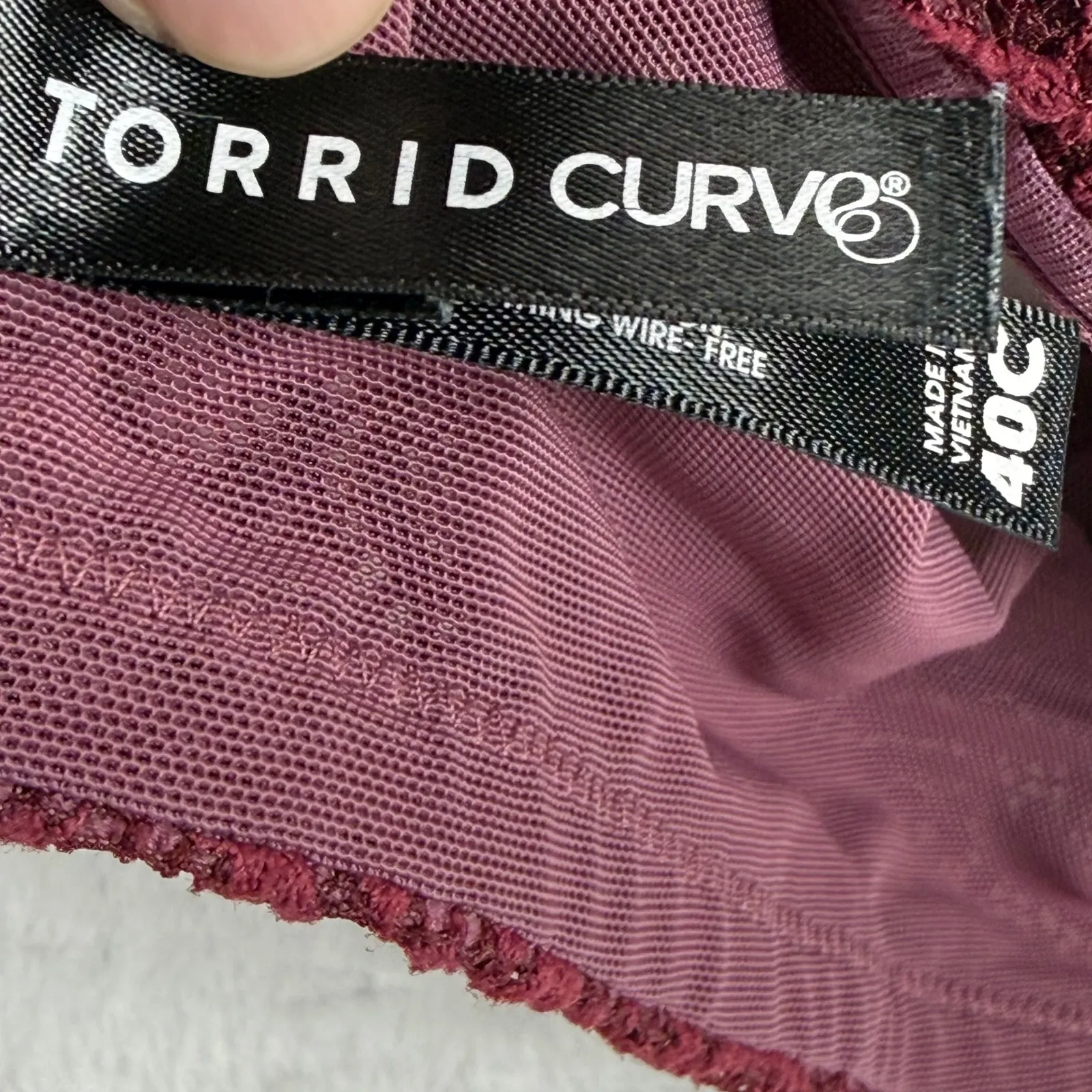 Torrid Curve 40C Burgundy Lace Full Coverage Wirefree Bra Smoothing Light Liner Purple Size undefined - Image 2