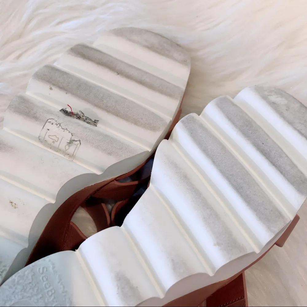 See by Chloe 37 Brown Leather Ankle Strap Wedges - Image 13