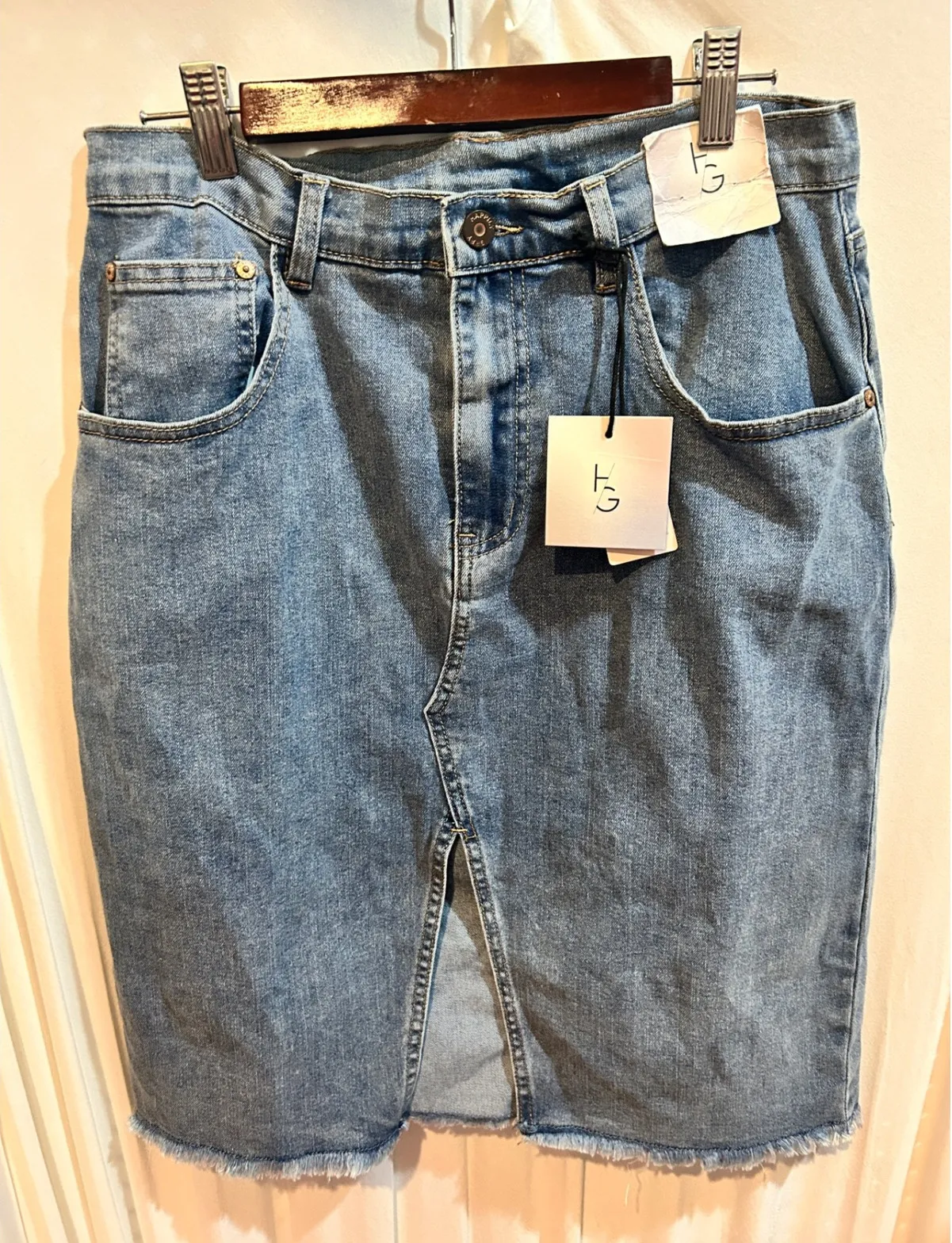 Happily Grey Denim Skirt Womens 2/27 Frayed Hem Light Wash Pencil Blue Size 00 - Image 1