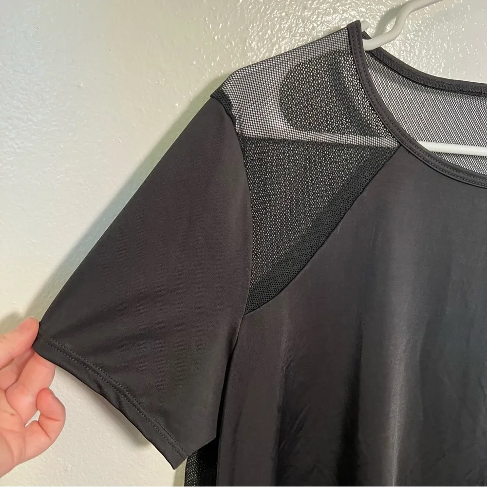 Short Sleeve Blouse Black Mesh Yoke Back Size L - Image 3