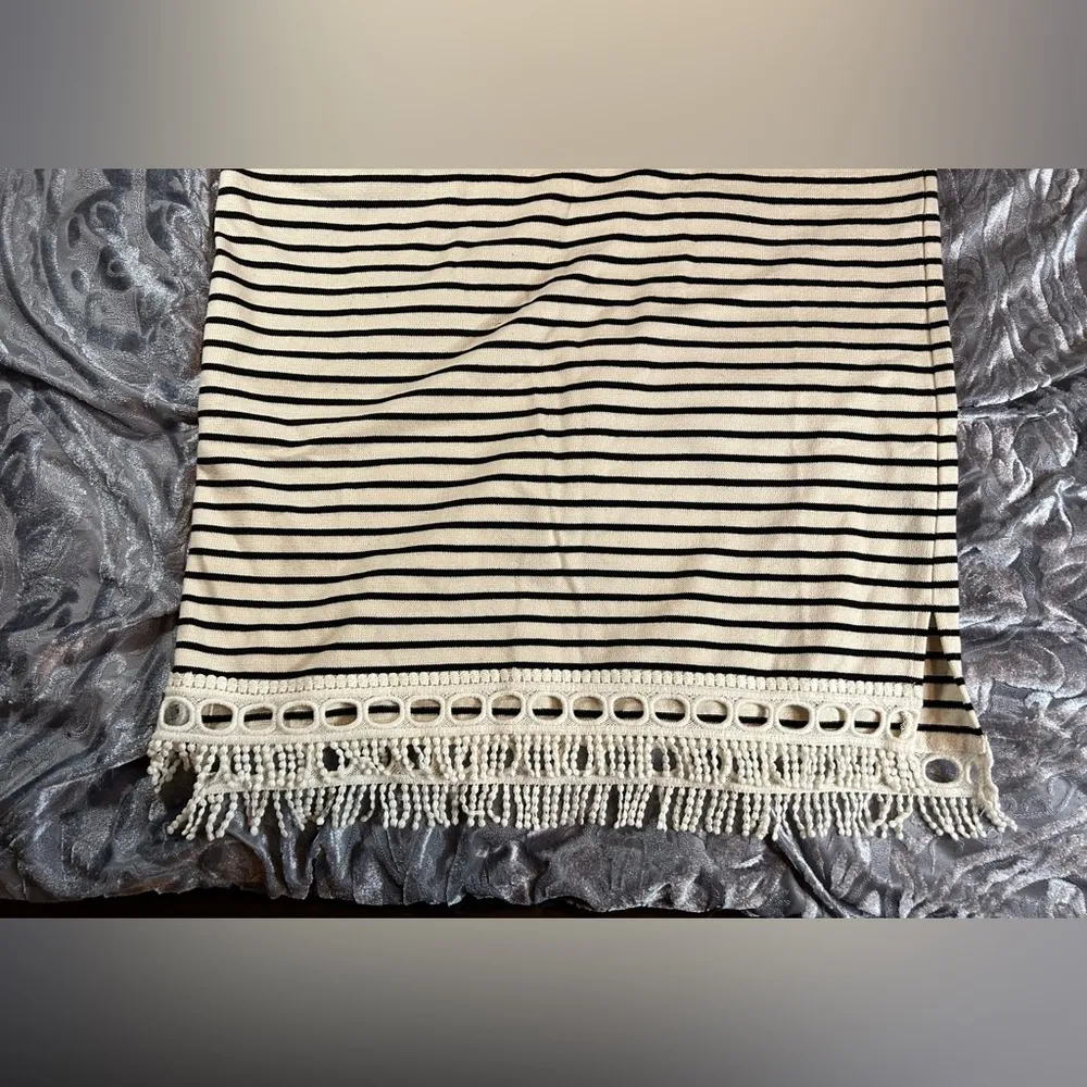 THML Cream W/ Navy Stripes Beach Coverup Small - Image 12