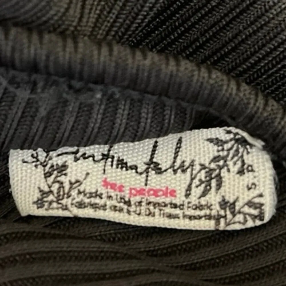 Free People Black Ribbed Scoop Neck Long Bell Sleeve Thong Bodysuit Top Size S - Image 4