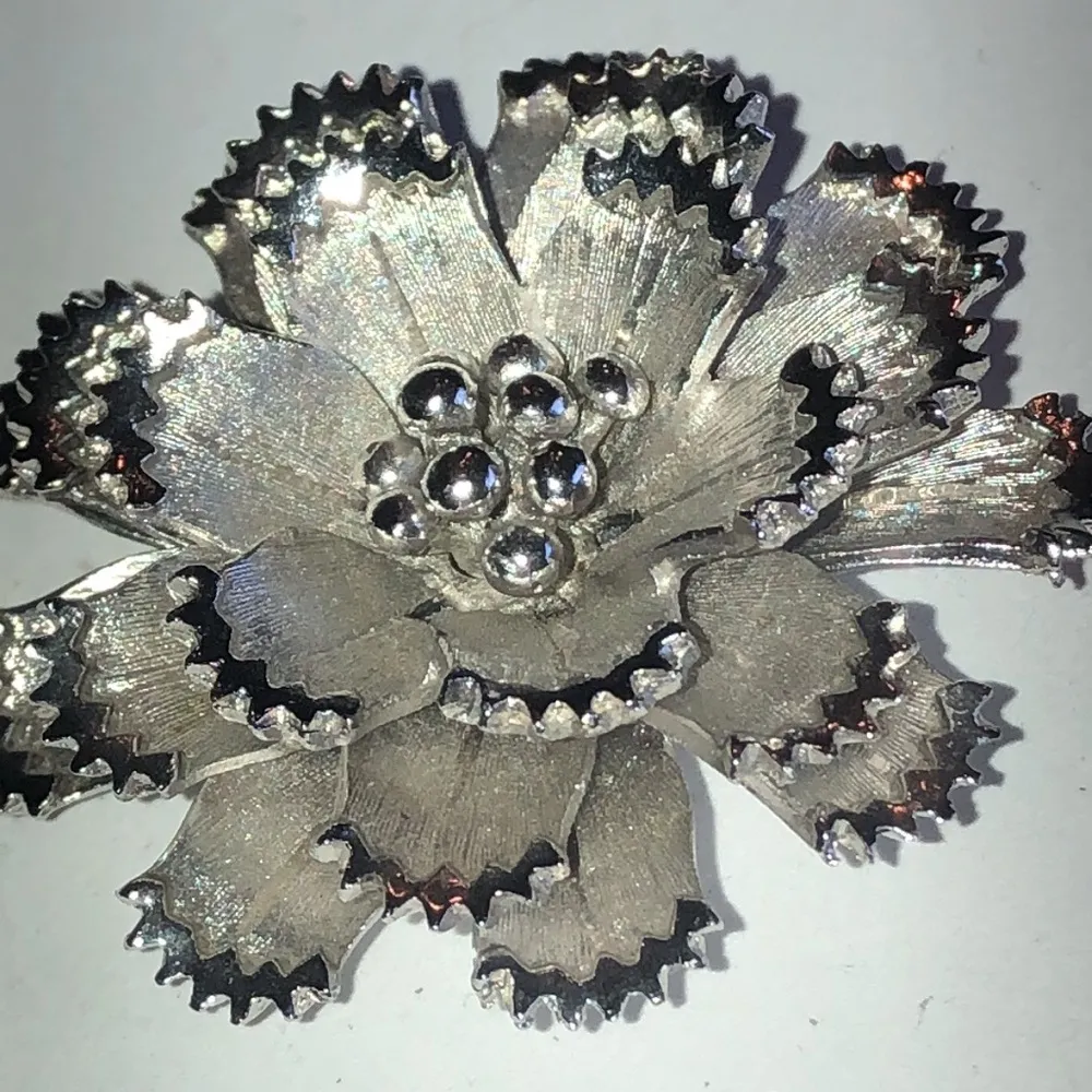 Vintage Satin Soft Silver Tone 3D Flower Brooch Shoulder Pin - Image 3