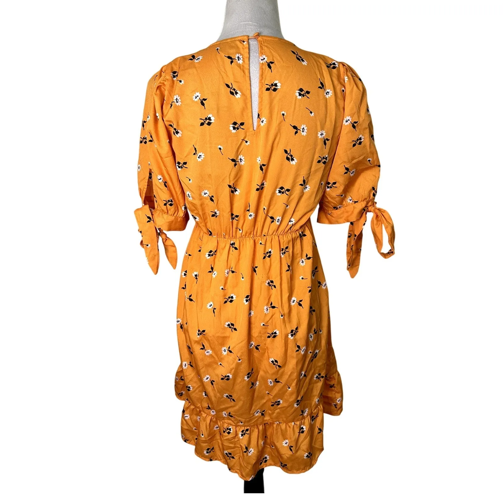 Vero Mada Women's Orange Floral Tie Short Sleeve Mini Dress M NWT - Image 5