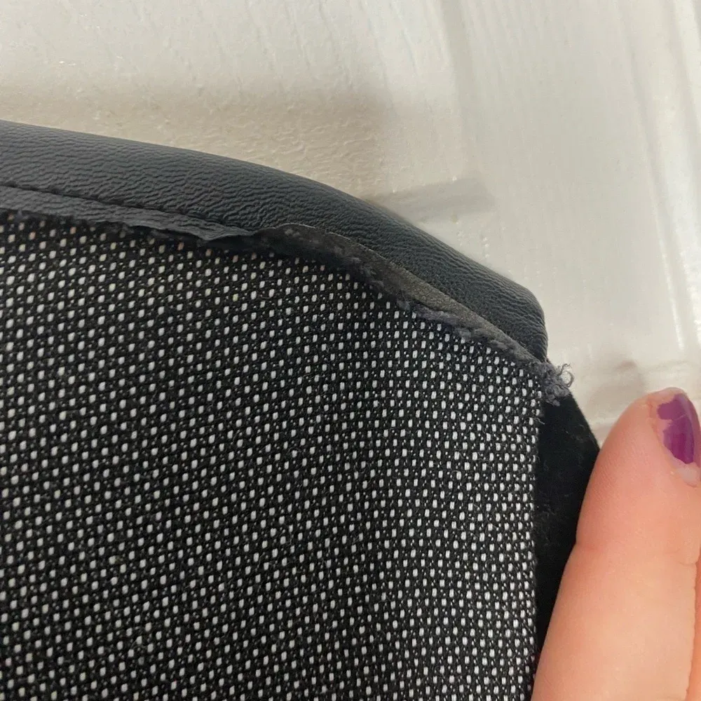 ELIE TAHARI‎ Mixed Media Sheath Dress Black/Gray With Leather Shoulder Detail - Image 8