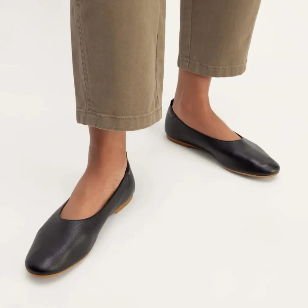 Everlane The Day Glove in Black, Size 8.5 - Image 2