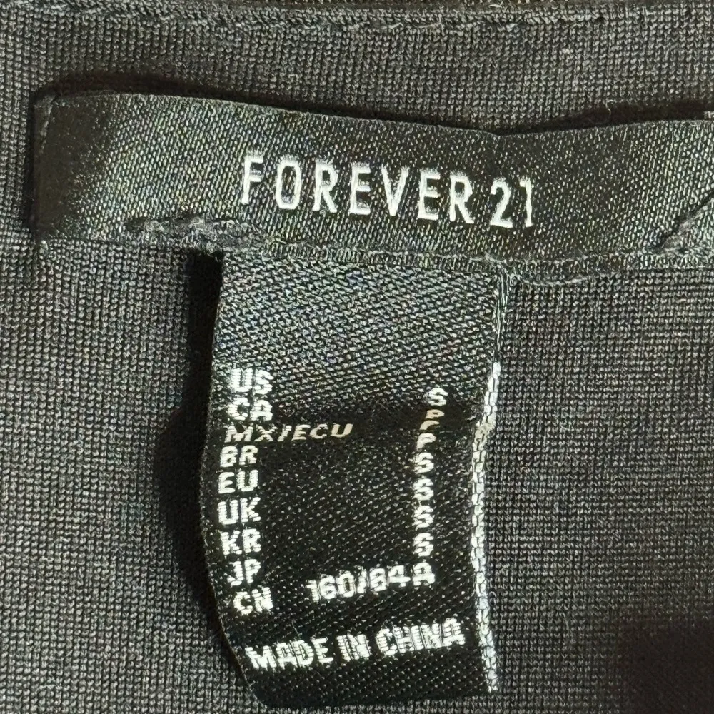 Forever 21 Women’s Black Knit Mesh Overlay Ruched Tank Top Size S Bodysuit Sheer - Image 3