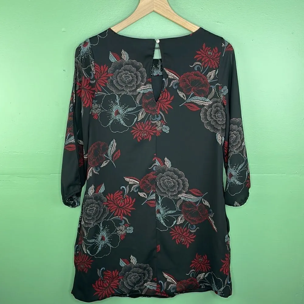 Maurices Floral Print Shift Dress Cold Shoulder size XS - Image 4