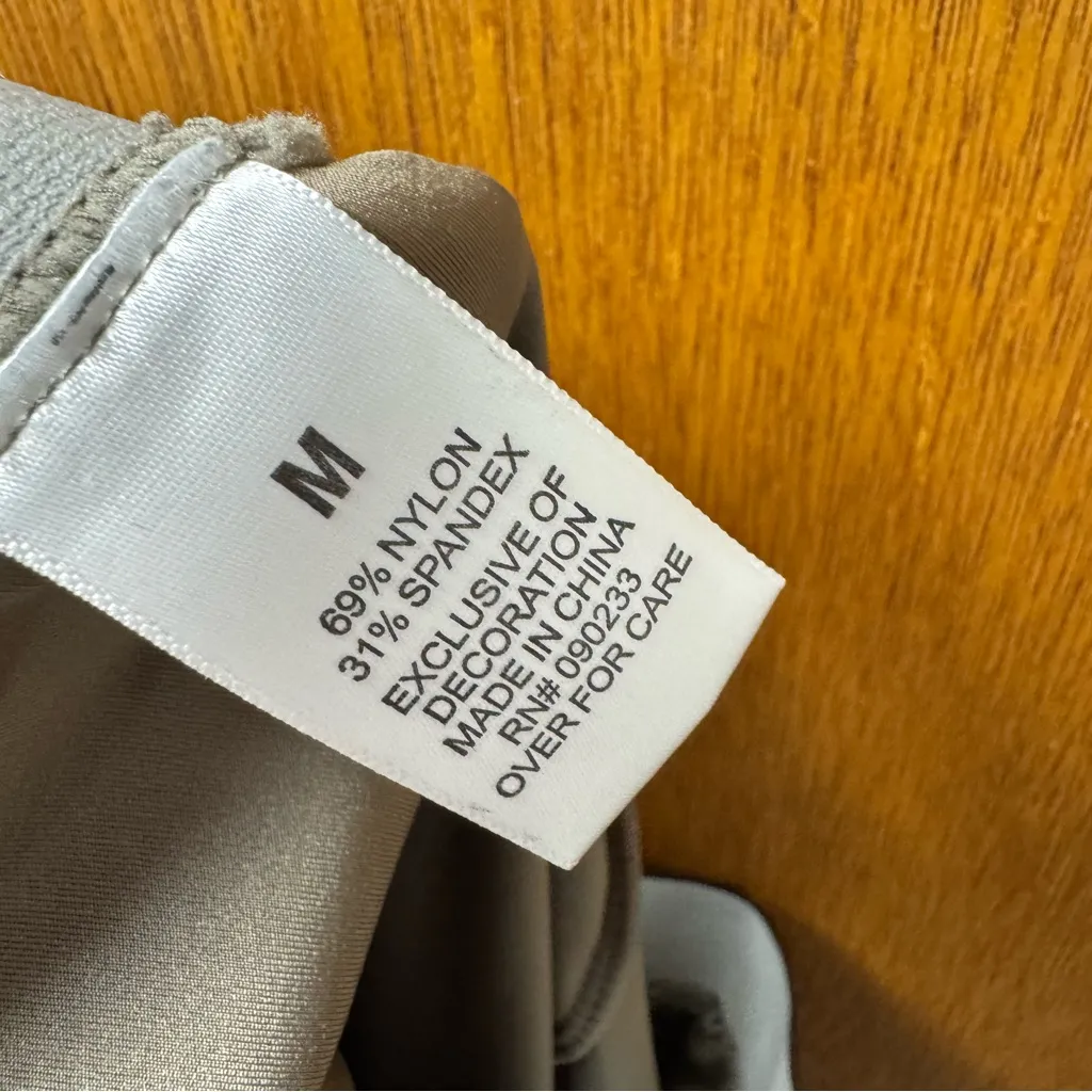 Fear of God Essentials Pull On Elastic Waistband Biker Shorts Taupe Medium M - Image 10