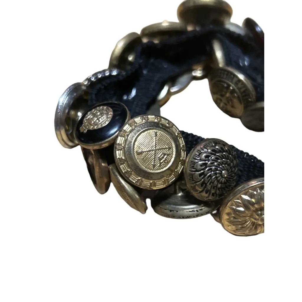 Women's Unbranded Black Gold Button Charm Bracelet One Size - Image 10