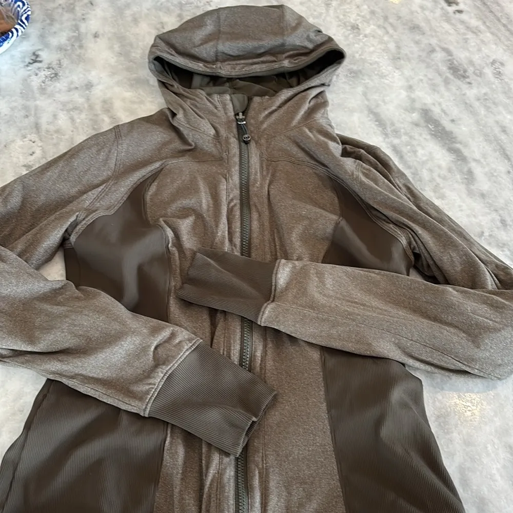 Lululemon Dance Studio III Jacket Reversible - Image 8