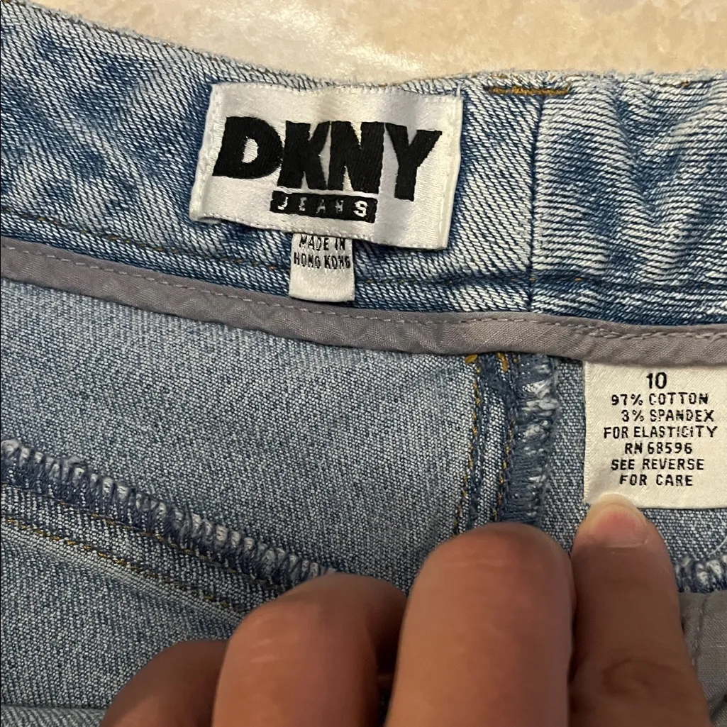 DKNY Light Blue Jeans Sz 10 Vintage - Image 2