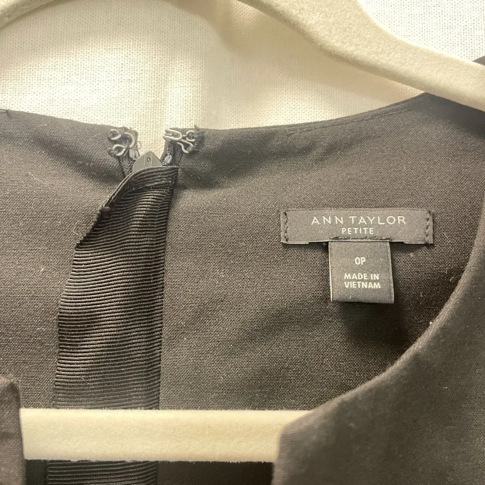 NWOT Ann Taylor Little Black Dress - Image 3