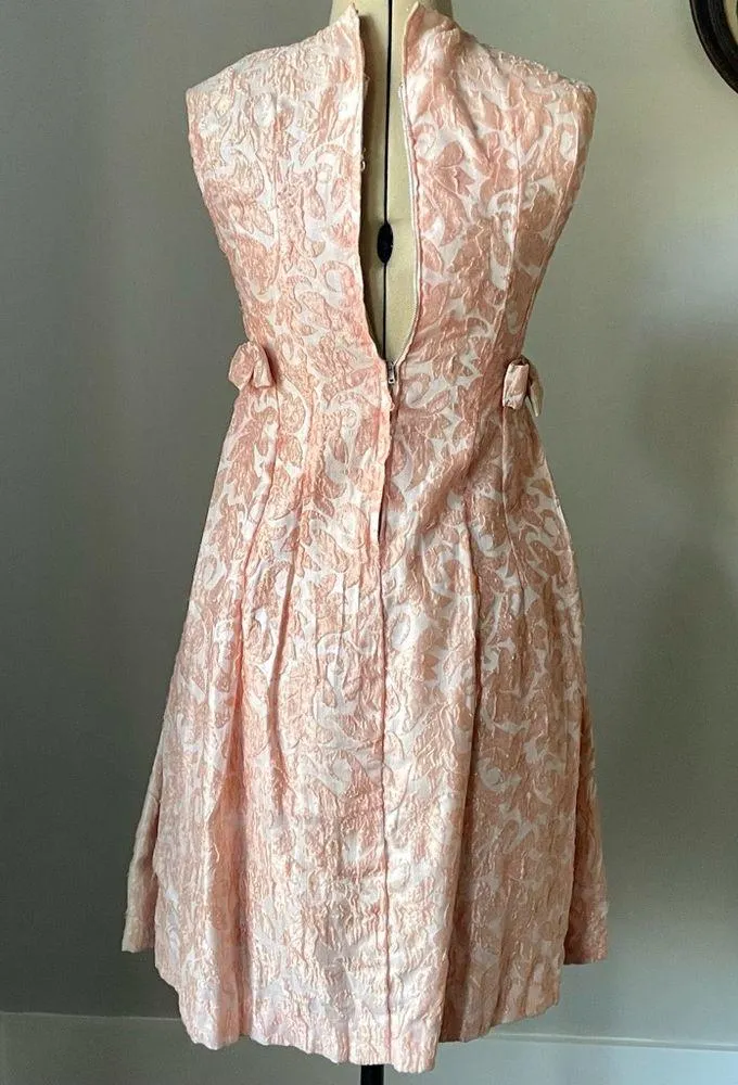 VINTAGE 1960s pink brocade babydoll dress Size 0P - Image 6