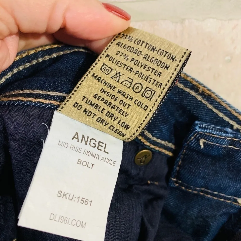 DL1961 Bolt Wash Angel Midrise Skinny Ankl… - Image 11