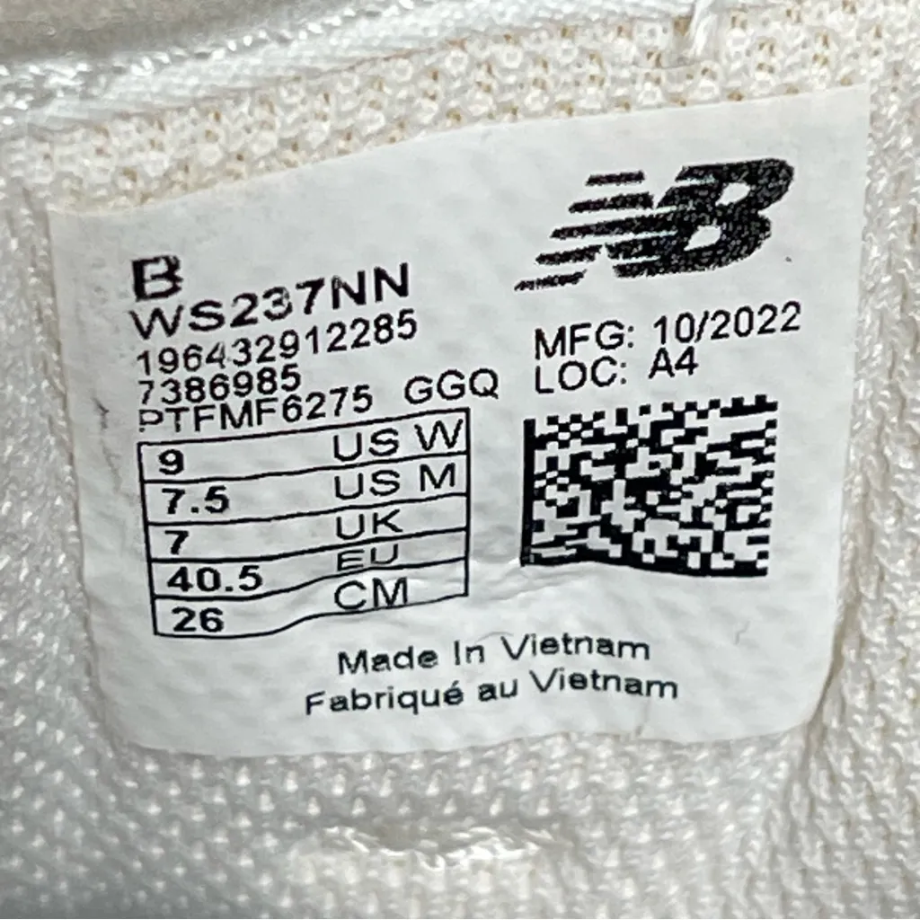 New Balance 237 Women's White Sneakers Size 9B - Image 5
