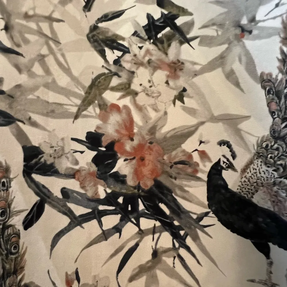 World Market Women's Peacock Floral Pleated Sleeve Top Blouse Size Large L/XL - Image 6