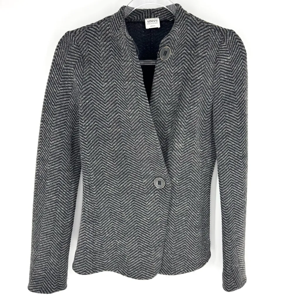 Armani Collezioni Black and Gray Herringbone Blazer Size 4 - Image 4