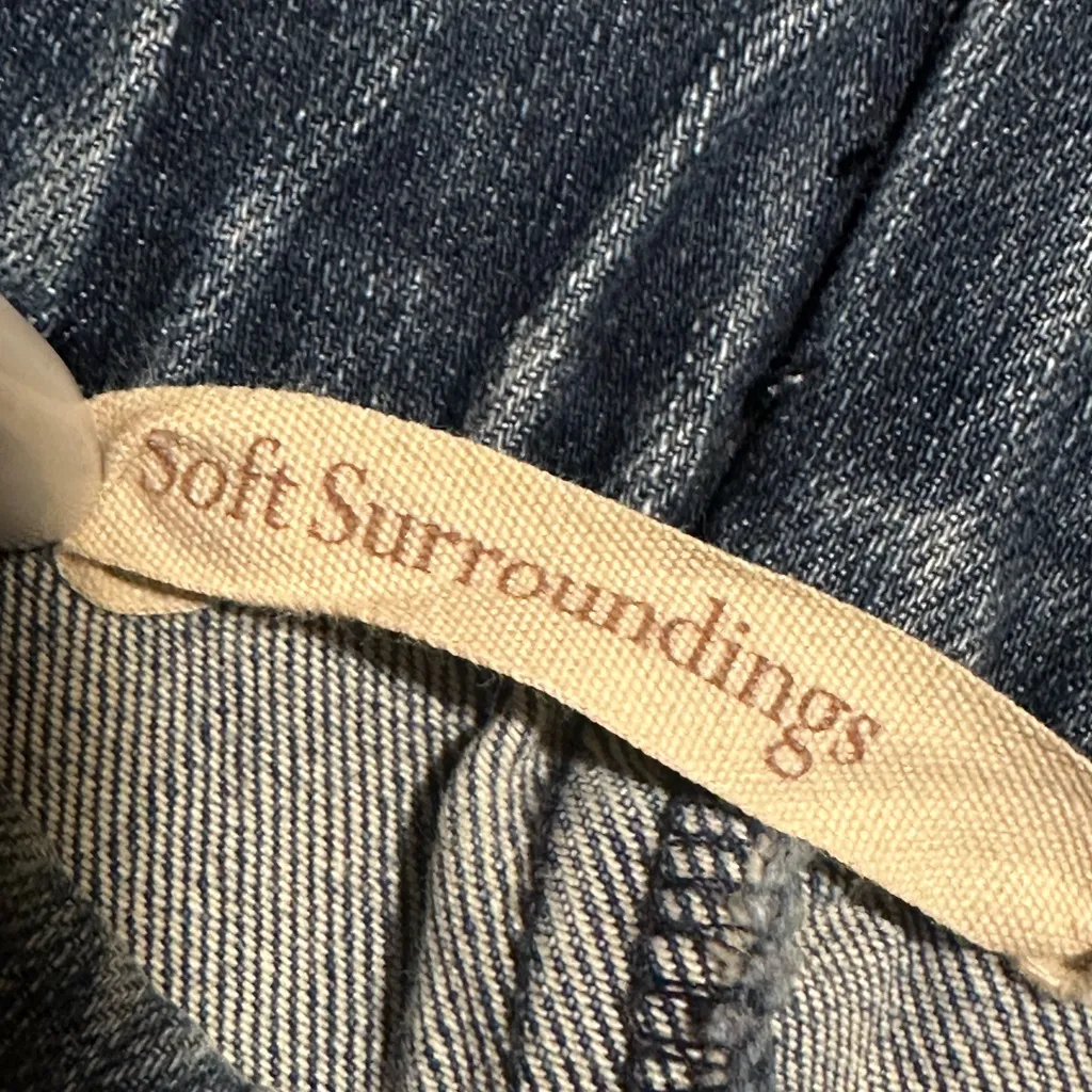 Soft Surroundings pull on Jeans size s - Image 3