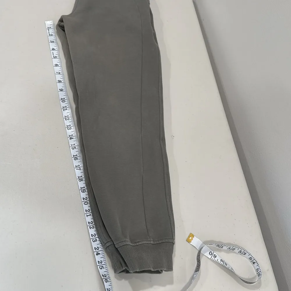 Lululemon Olive Green Sweatpants Joggers Size 4 - Image 13