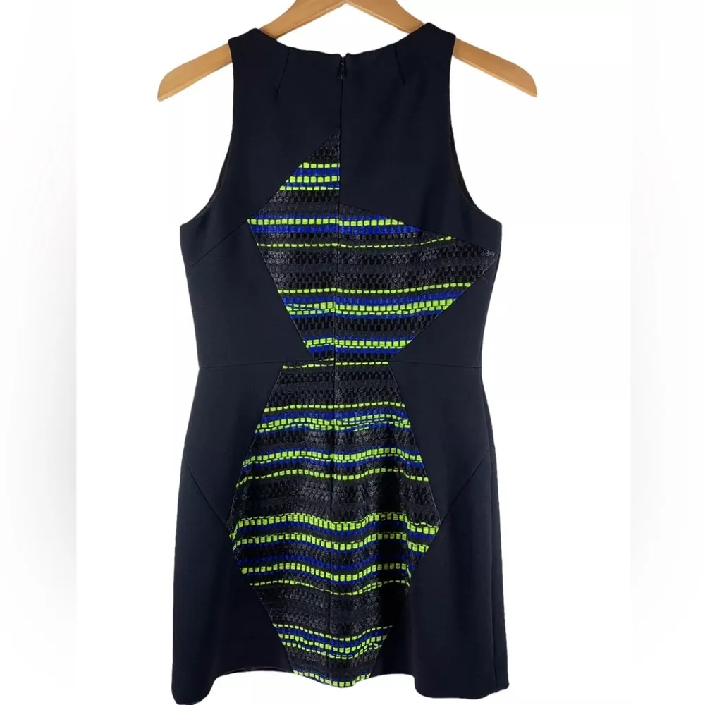 Milly Abstract Textile Knit Front Sheath Dress tag sz 8 fits best on sz 6-8 - Image 6