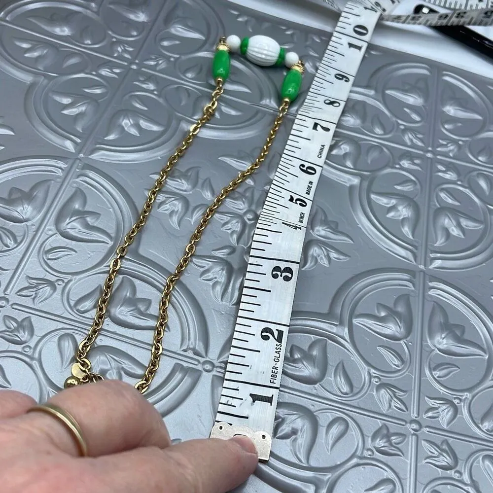 Vintage Avon 1975 “Come Summer” lucite and metal necklace. Gold - Image 4