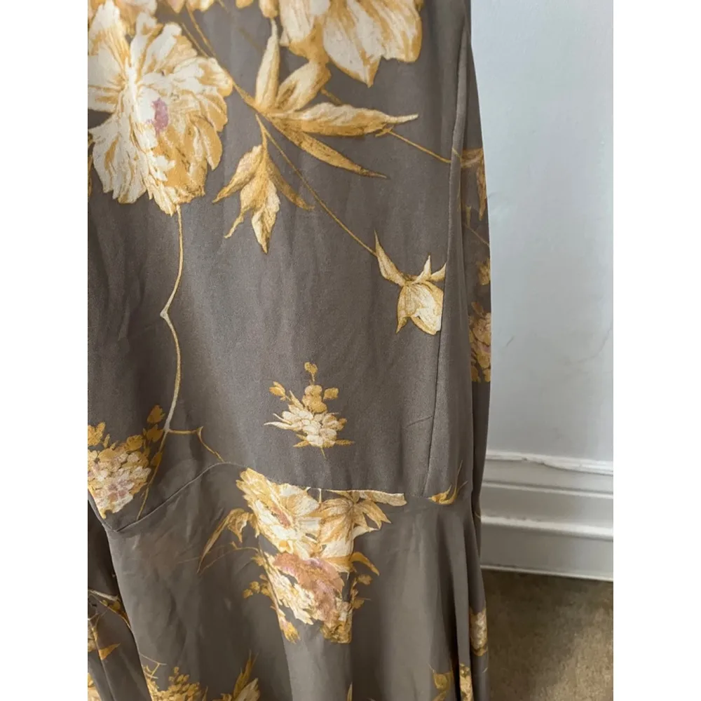 Lulus feeling freesia grey floral print thigh high slit strappy maxi dress , M - Image 3