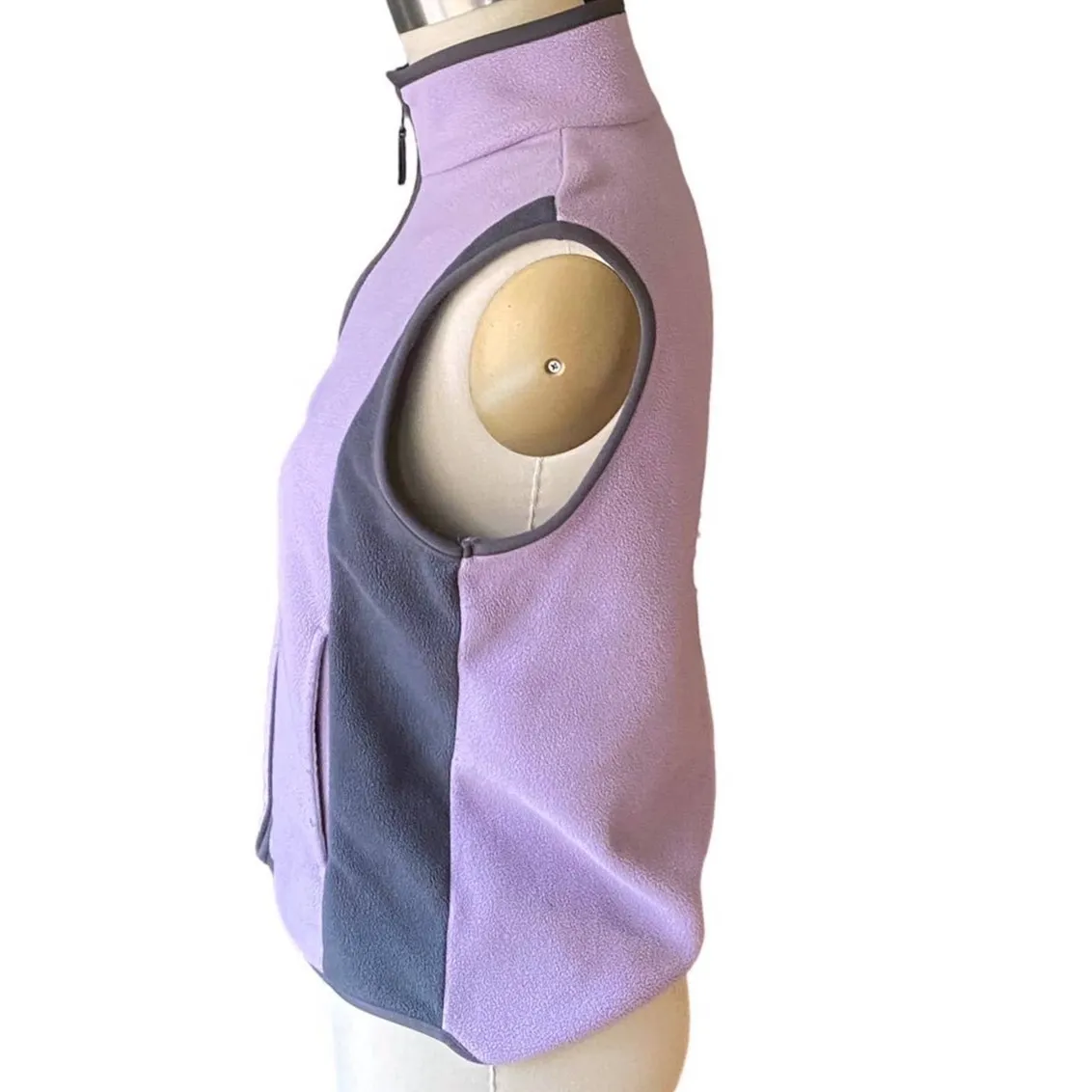 WOOLRICH Lavender Purple & Gray Fleece Sleeveless Outdoor Vest ~ Women's MEDIUM - Image 4