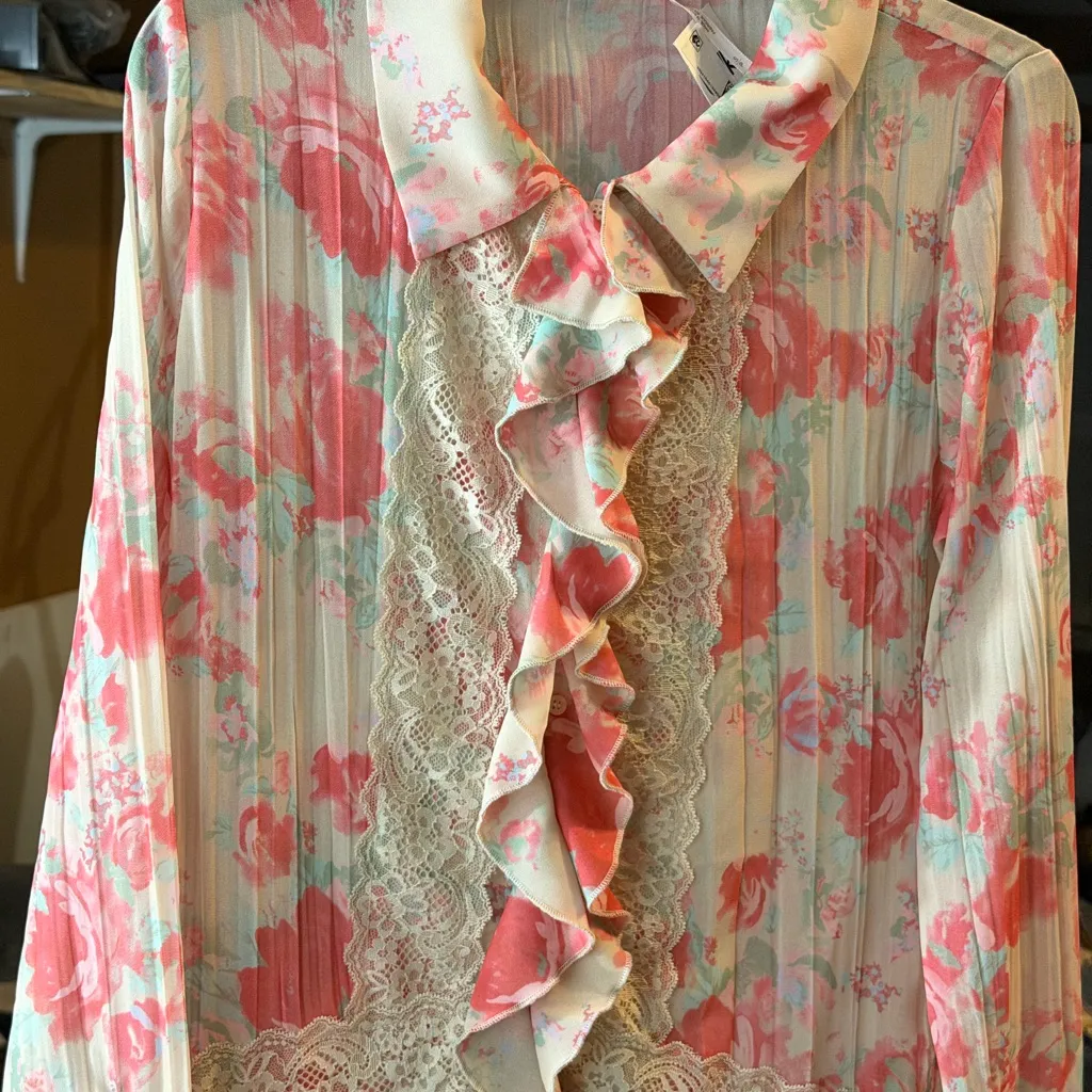 Free People Floral Ruffle Blouse - Pink and Cream NWT Boho Hippy Casual size S - Image 6