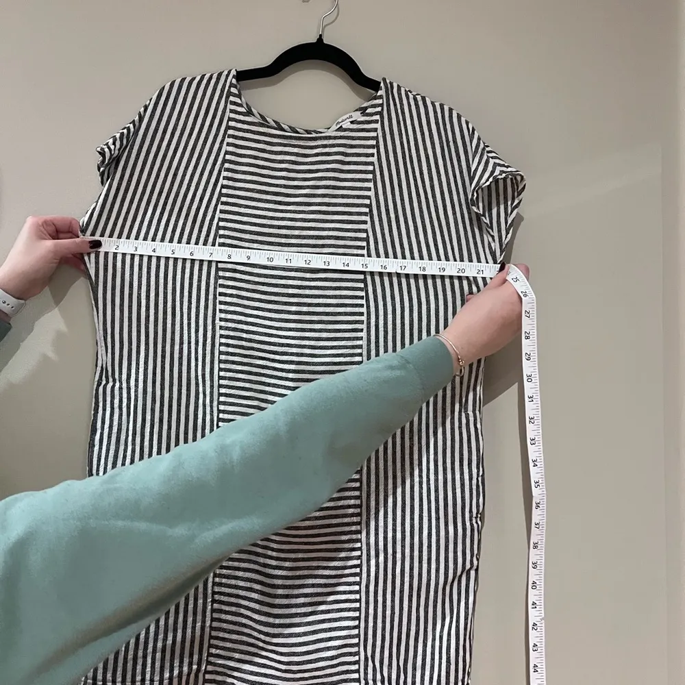 Madewell Stripe-Play Button-Back Tee Grey and White Dress - Image 6