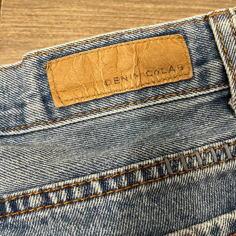 Denim Colab Saltwater Song Distressed Mid Rise Jean Shorts Size 26 - Image 7