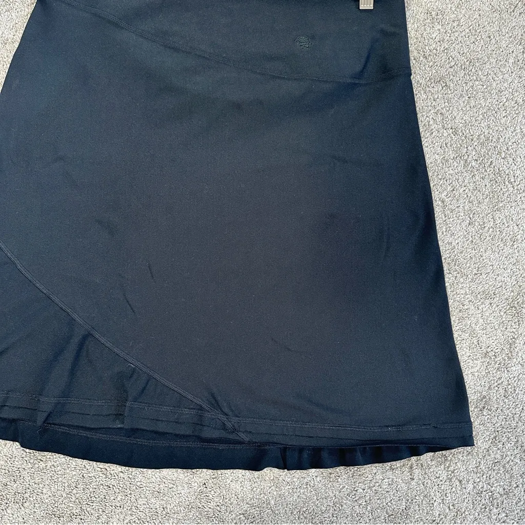 Mountain Hardwear Women’s Better Butter Soft A-Line Skirt Pull On in Black L - Image 5