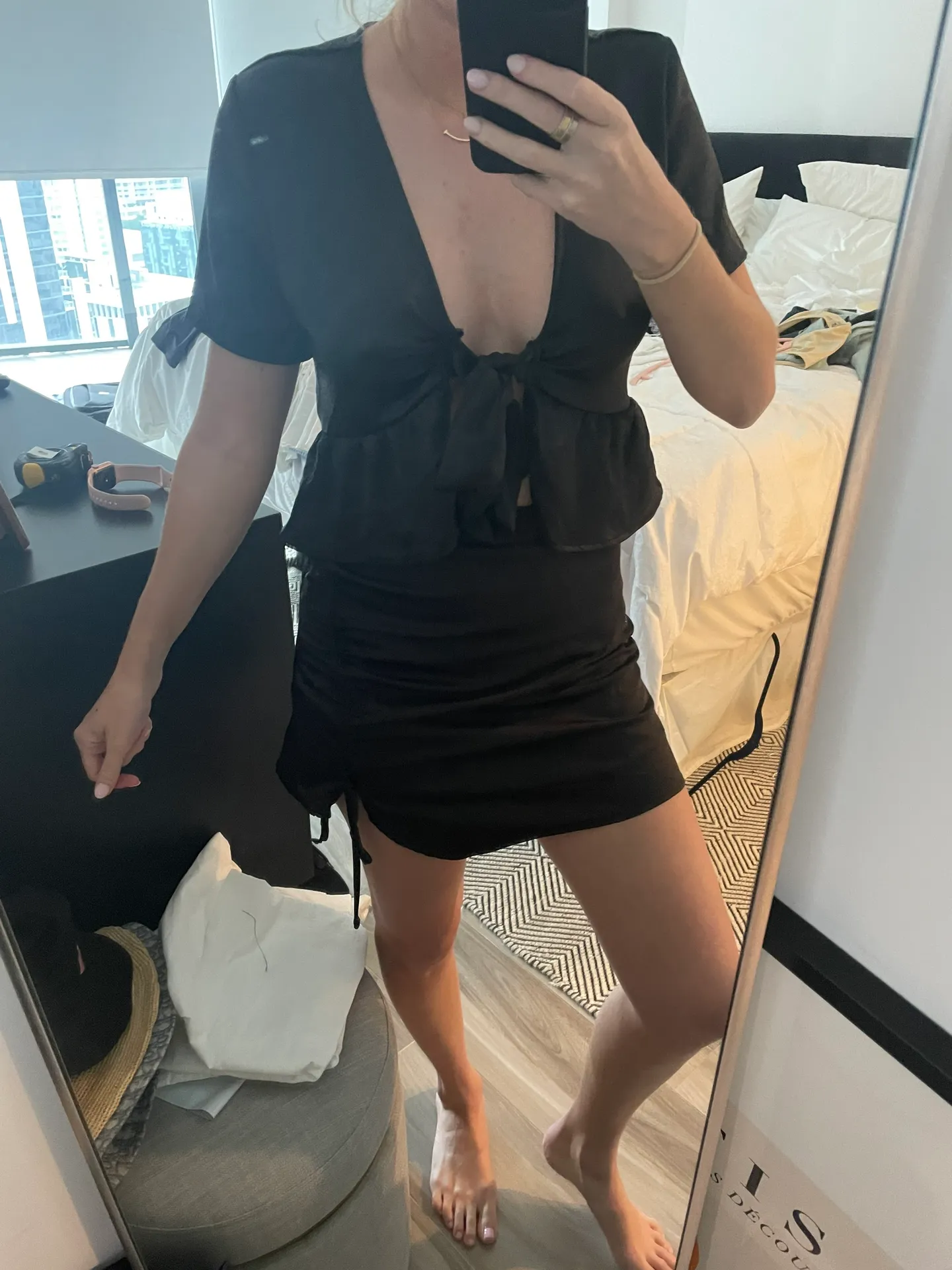 Black Silk Set - Image 2